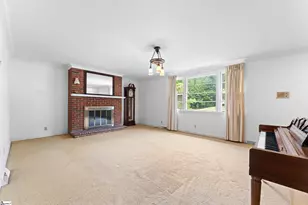 210 N Rockview Dr, Greenville, SC 29609 - Photo 14