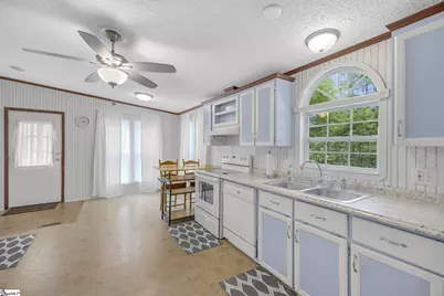 107 Lost Farm Road, Liberty, SC 29657 - Photo 12