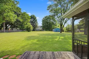 115 Brunson Dr, Pickens, SC 29671 - Photo 2