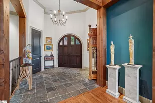 817 Mountain Summit Rd, Travelers Rest, SC 29690 - Photo 2