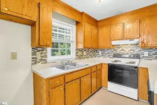 22 Venning Ct, Greenville, SC 29609 - Photo 10