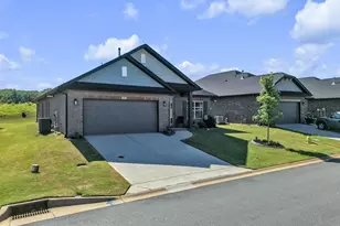 30 Woodcross Dr, Simpsonville, SC 29681 - Photo 2