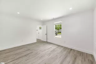 103 Clayton St, Greer, SC 29650 - Photo 18