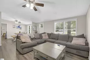 313 W Bagwell Rd, Liberty, SC 29657 - Photo 8