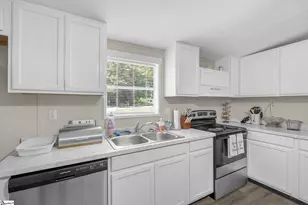 313 W Bagwell Rd, Liberty, SC 29657 - Photo 14