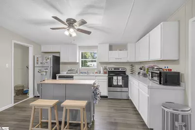313 W Bagwell Road, Liberty, SC 29657 - Photo 12