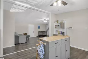 313 W Bagwell Rd, Liberty, SC 29657 - Photo 16