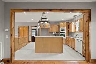 210 Rutledge Lake Rd, Greenville, SC 29617 - Photo 10
