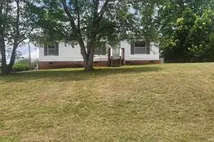 124 Saxon Dr, Piedmont, SC 29673 - Photo 4