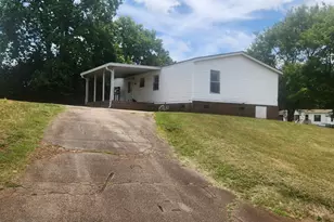 124 Saxon Dr, Piedmont, SC 29673 - Photo 2