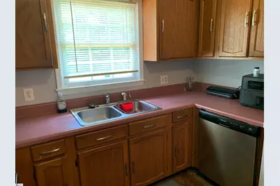247 Sequoia Drive, Spartanburg, SC 29306 - Photo 14