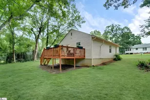 301 S E St, Easley, SC 29640 - Photo 48
