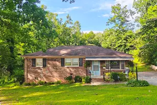 16 Theodore Cir, Greenville, SC 29611 - Photo 1