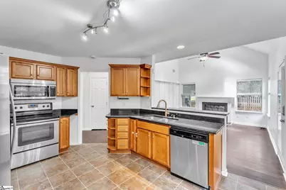 205 Adirondack Way, Simpsonville, SC 29681 - Photo 8