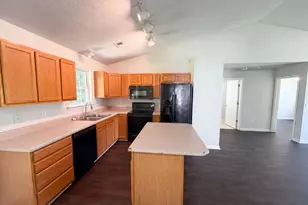 347 Bright Wick Ct, Boiling Springs, SC 29316 - Photo 2