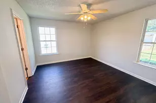 347 Bright Wick Ct, Boiling Springs, SC 29316 - Photo 8