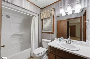 140 Charles Dr, Piedmont, SC 29673 - Photo 16