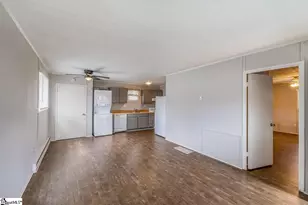 34 Kimbell Ct, Greenville, SC 29617 - Photo 2