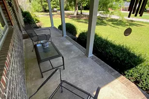 110 Kingston Dr, Laurens, SC 29360 - Photo 2