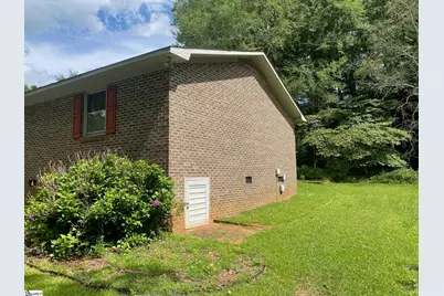 110 Kingston Drive, Laurens, SC 29360 - Photo 4
