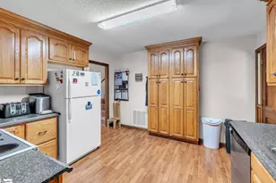 109 Baldwin Cir, Mauldin, SC 29662 - Photo 8