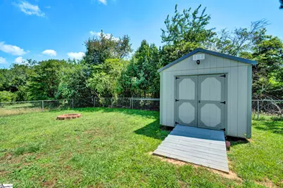 104 Locksley Drive, Greenwood, SC 29649 - Photo 6