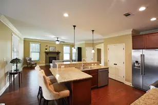 719 Wynborne Ln, Moore, SC 29369 - Photo 6