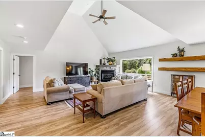 455 Aiken Chapel Road, Taylors, SC 29687 - Photo 12