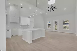 7 Lee Haven Ct, Greenville, SC 29611 - Photo 6