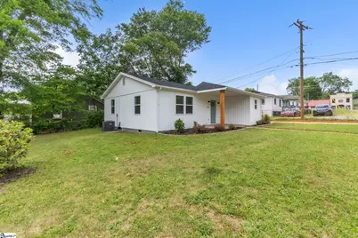 31 Hellams Street, Greenville, SC 29611 - Photo 2