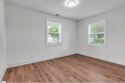 31 Hellams Street, Greenville, SC 29611 - Photo 18