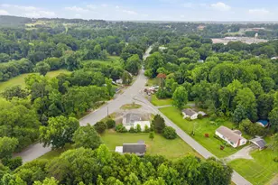 617 Pumpkintown Hwy, Pickens, SC 29671 - Photo 36