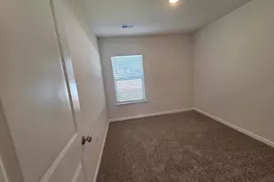 2055 Hillman Wy, Roebuck, SC 29376 - Photo 32