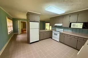 105 Ansel Dr, Clinton, SC 29325 - Photo 4