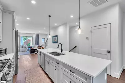 21 Conwell Street, Greenville, SC 29601 - Photo 8