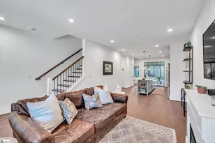 21 Conwell St, Greenville, SC 29601 - Photo 4