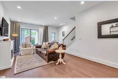 21 Conwell Street, Greenville, SC 29601 - Photo 2