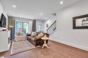 21 Conwell St, Greenville, SC 29601 - Photo 2