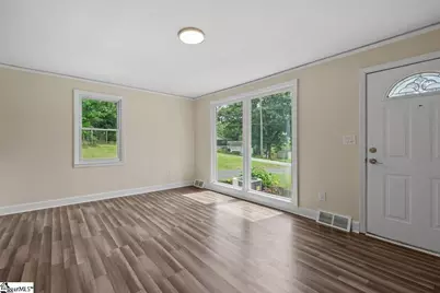 108 Valley Drive, Greer, SC 29651 - Photo 8