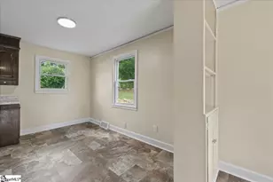 108 Valley Dr, Greer, SC 29651 - Photo 16