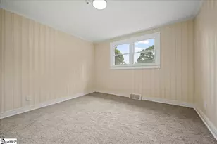108 Valley Dr, Greer, SC 29651 - Photo 22