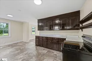 108 Valley Dr, Greer, SC 29651 - Photo 14