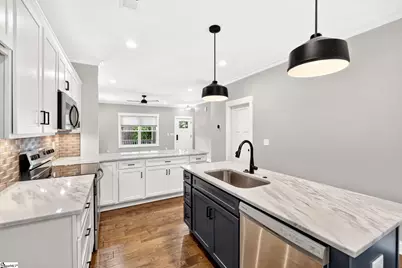 36 Interurban Avenue, Greenville, SC 29609 - Photo 8