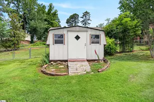 208 Holly Rd, Taylors, SC 29687 - Photo 26