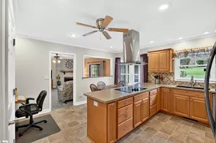 208 Holly Rd, Taylors, SC 29687 - Photo 32