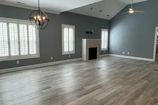 20 Shady Hollow Ln, Greer, SC 29651 - Photo 4