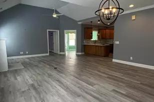 20 Shady Hollow Ln, Greer, SC 29651 - Photo 8