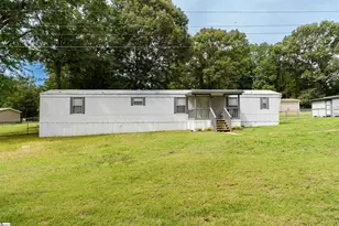 141 Dogwood St, Pacolet, SC 29372 - Photo 2