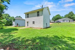 609 Golden Springs Ln, Liberty, SC 29657 - Photo 14