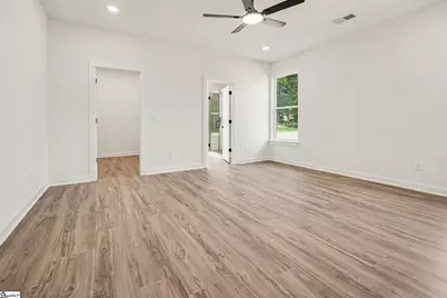 204 Liberty Drive, Easley, SC 29640 - Photo 14